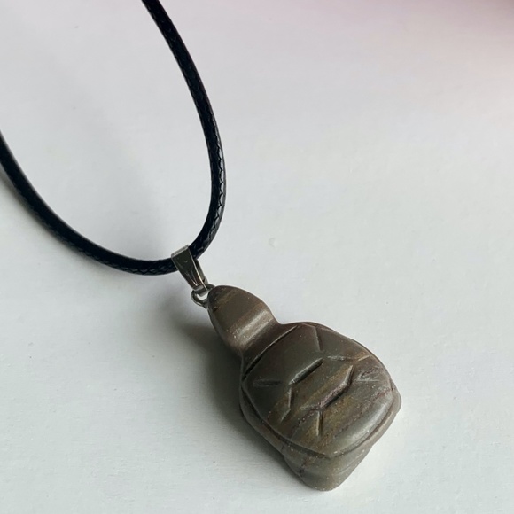 jasper carved stone turtle pendant necklace Jewelry - Brecciate Jasper Carved Stone Turtle Tortoise Pendant Necklace Spirit Animal 18"